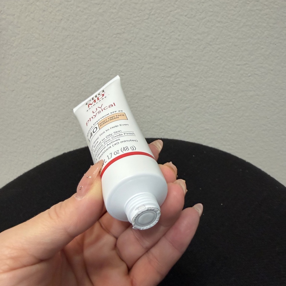 NIB EltaMD UV Physical SPF 40 Sunscreen - Rosy Tint - Picture 5 of 5